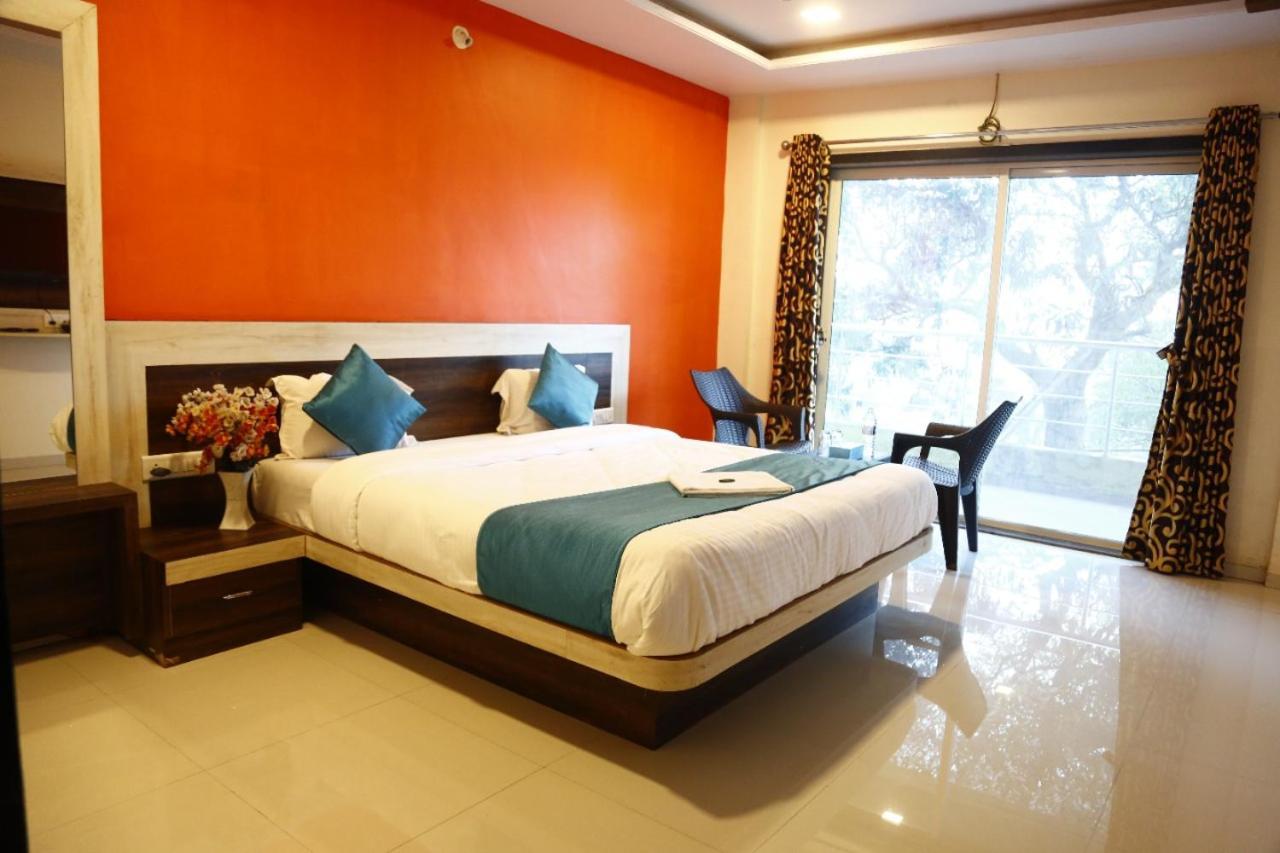 Hotel Shriyan Mahabaleshwar Exterior photo