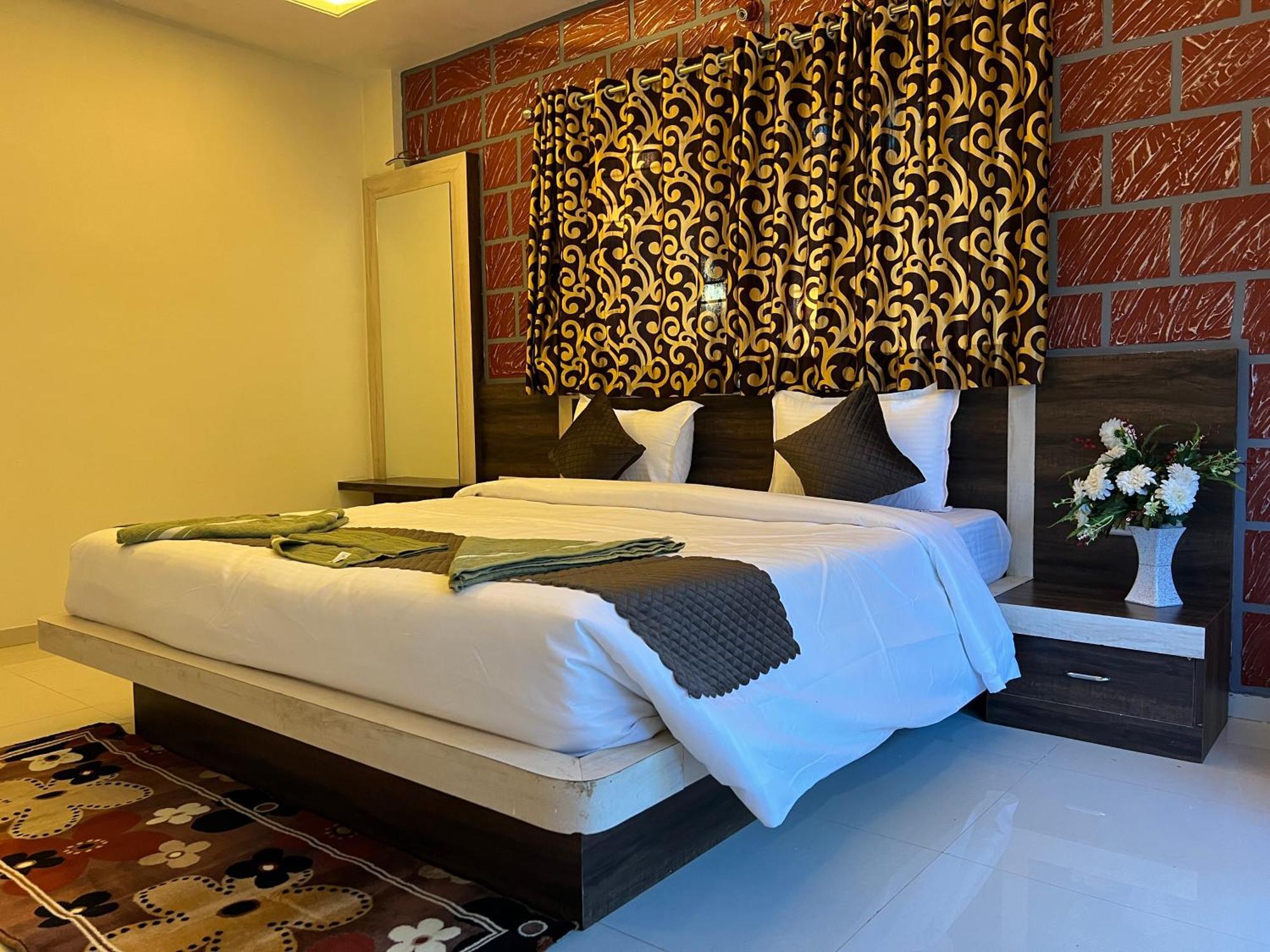 Hotel Shriyan Mahabaleshwar Exterior photo